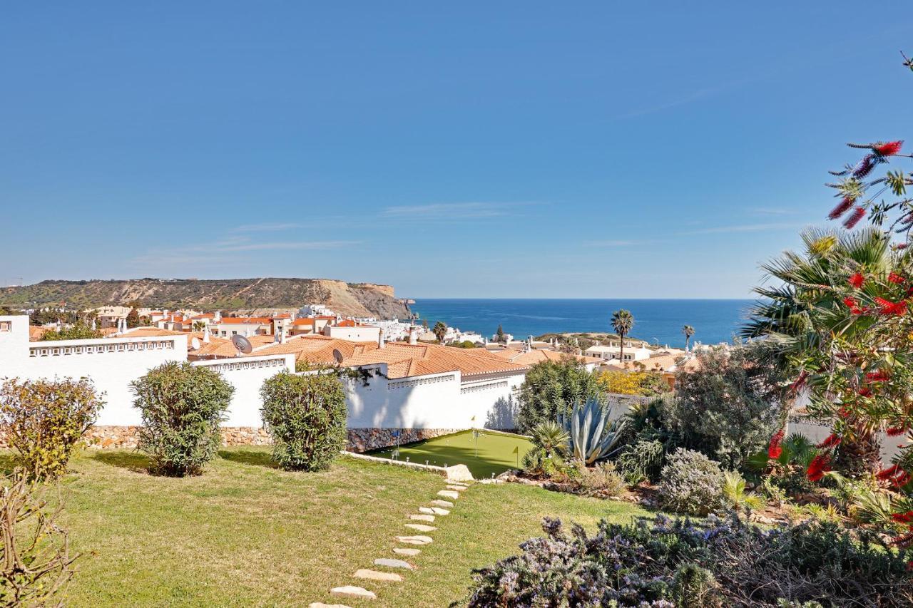 Casa Das Flores By Portucasa Montinhos da Luz 外观 照片